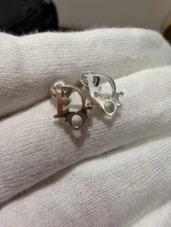 Dior ピアス CDロゴ シルバーカラー 両耳セット 美品 アクセサリー