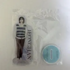 一番くじ　ジョンハン　アクスタ