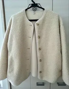 クリーム色 ボアジャケット