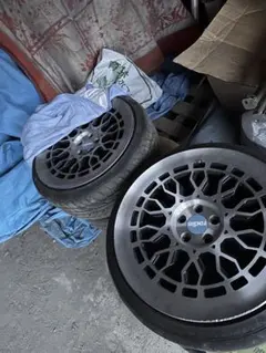 radi8 ホイール 225/40ZR18 radi8 ホイール 225/40ZR18 - メルカリ