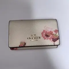 COACH ファイブ リング キーケース ウィズ マルチ フローラル プリント