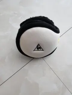 르코크 이어머프 화이트/블랙