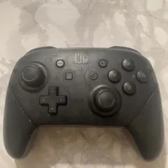 ニンテンドースイッチ　純正プロコン　Nintendo Switch