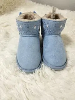 バースデイ　ラインストーン　水色リボン付きブーツ　19.0cm アナ雪エルサのサムネイル