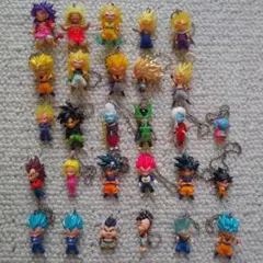 ドラゴンボールUDM　ガチャガチャフィギュア　28個まとめ売り　キーホルダー