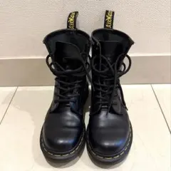 Dr.Martens FRONTZIP 8ホール - メルカリ