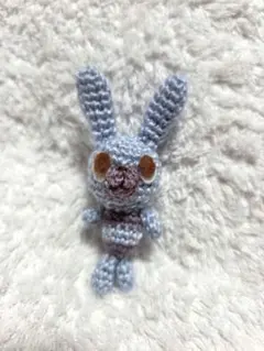 あみぐるみ うさぎ ストラップ ハンドメイド - メルカリ