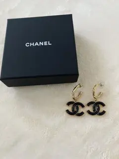 2026年最新】Chanel ピアス レシートの人気アイテム - メルカリ