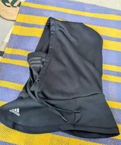 adidas フード付きネックウォーマー ブラック