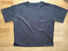 ダークグレー クルーネック Tシャツ