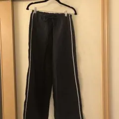 【美品】nyunyu ニュニュ　韓国　パンツ