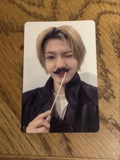 Item thumbnail for item d59782e1-26a5-4066-887b-f07b51e5316d