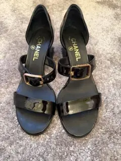 CHANEL パテントレザー サンダル ブラックのサムネイル