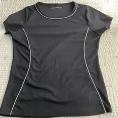 GU sports ブラック Tシャツ Lサイズのサムネイル