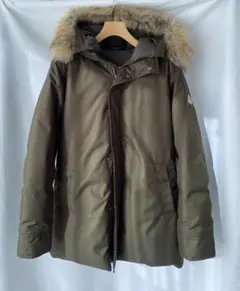 2025年最新】Pyrenex ダウン カーキの人気アイテム - メルカリ