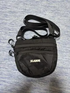 XLARGE ブラック ショルダーバッグ
