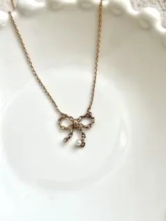 ノジェス リボンモチーフ ネックレス ピンクゴールド K10 K5のサムネイル