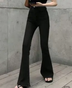 新品✾ハイウエストブラックブーツカットフレアデニムパンツ