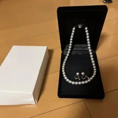 シルバーパールネックレスとイヤリングセット　イミテーション　本日のみセール