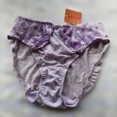 Item thumbnail for item a855a707-2f9c-4dd0-8652-3fc9419a1d89