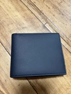 COLE HAAN 二つ折り財布 紺色