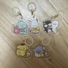 サンリオ マーカーチャーム まとめ売り ダイソー