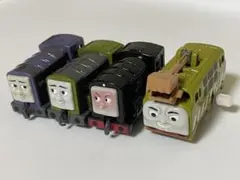 レトロ　カプセルプラレールきかんしゃトーマス　ディーゼルきかんしゃセット