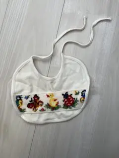 FEILER 花と蝶の刺繍スタイ