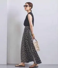 極美品★ユナイテッドアローズ★ロングスカート42ブラック☆大きめ