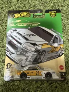 ホットウィール カーカルチャー スーパーシルエット lbwk 日産 スカイライン