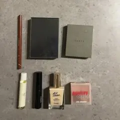 アイシャドウ/アイライン/ファンデーション/ハイライト/その他