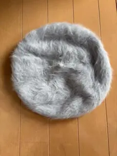 グレー ベレー帽 毛50% ナイロン50% 新品