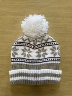 【新品未使用】雪の結晶模様ニット帽／リブ網／ポンポン付き