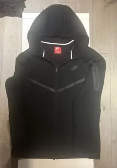 NIKE ブラック テックフリースM (正規品)