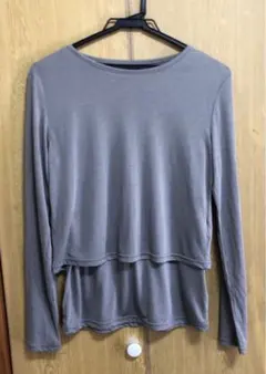 長袖トップスとタンクトップのセット　美品　レイヤードスタイル