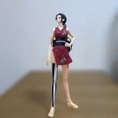 ワンピース ニコ・ロビン フィギュア