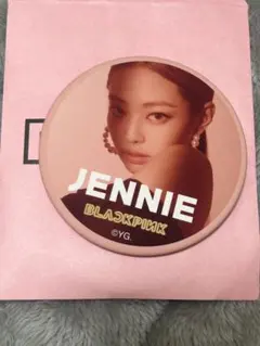 BLACKPINK JENNIE 缶バッジ⭐︎出品期間：5月末まで⭐︎