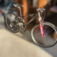 TREK SLR フルサスペンション MTB 26インチ