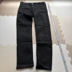 UNIQLO スリムフィットジーンズ　黒　29
