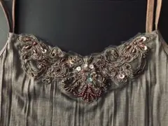 ビジュー付きキャミソール