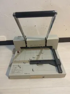 Item thumbnail for item 71352442-a756-4ca9-83a3-a022a3db2d16