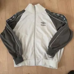 umbro 9090 ジャージ ホワイト/グレー