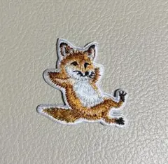 キツネ　アイロンワッペン1枚　(2番)