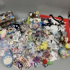 アニメグッズ　まとめ売り 100点以上