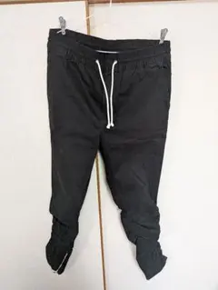H&M　裾ZIPジョガーパンツ　黒 34