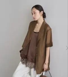 BONJOUR SAGAN ハーフスリーブシアージャケット　DARK-BROWのサムネイル