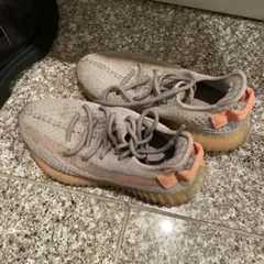 Yeezy Boost 350 V2 グレー/オレンジ