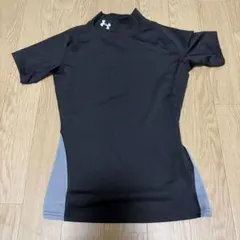 UNDER ARMOUR アンダーアーマー アンダーシャツ 半袖　YMD