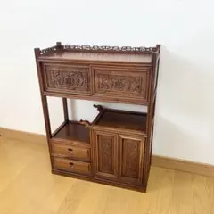 水屋箪笥 彫刻の茶棚 飾り棚 茶箪笥 - メルカリ