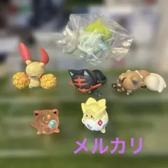 ポケモン　イワンコ　ニャビー　トゲピー　フィギュアのサムネイル